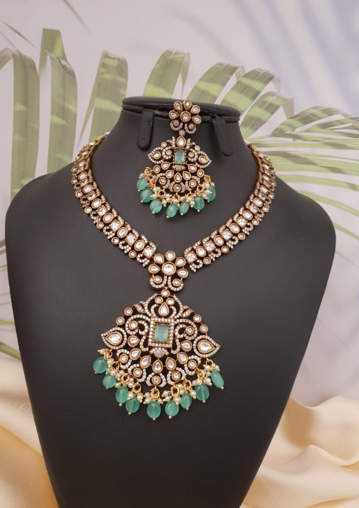 Victorian jewellery necklace set with earrings SSG102850