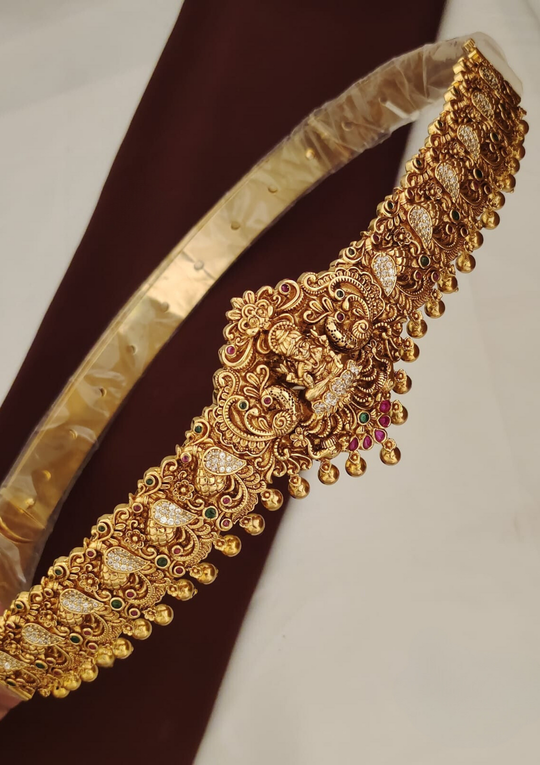 Kundan and beads temple jewellery hipbelt (vaddanam)  PC'S 400063