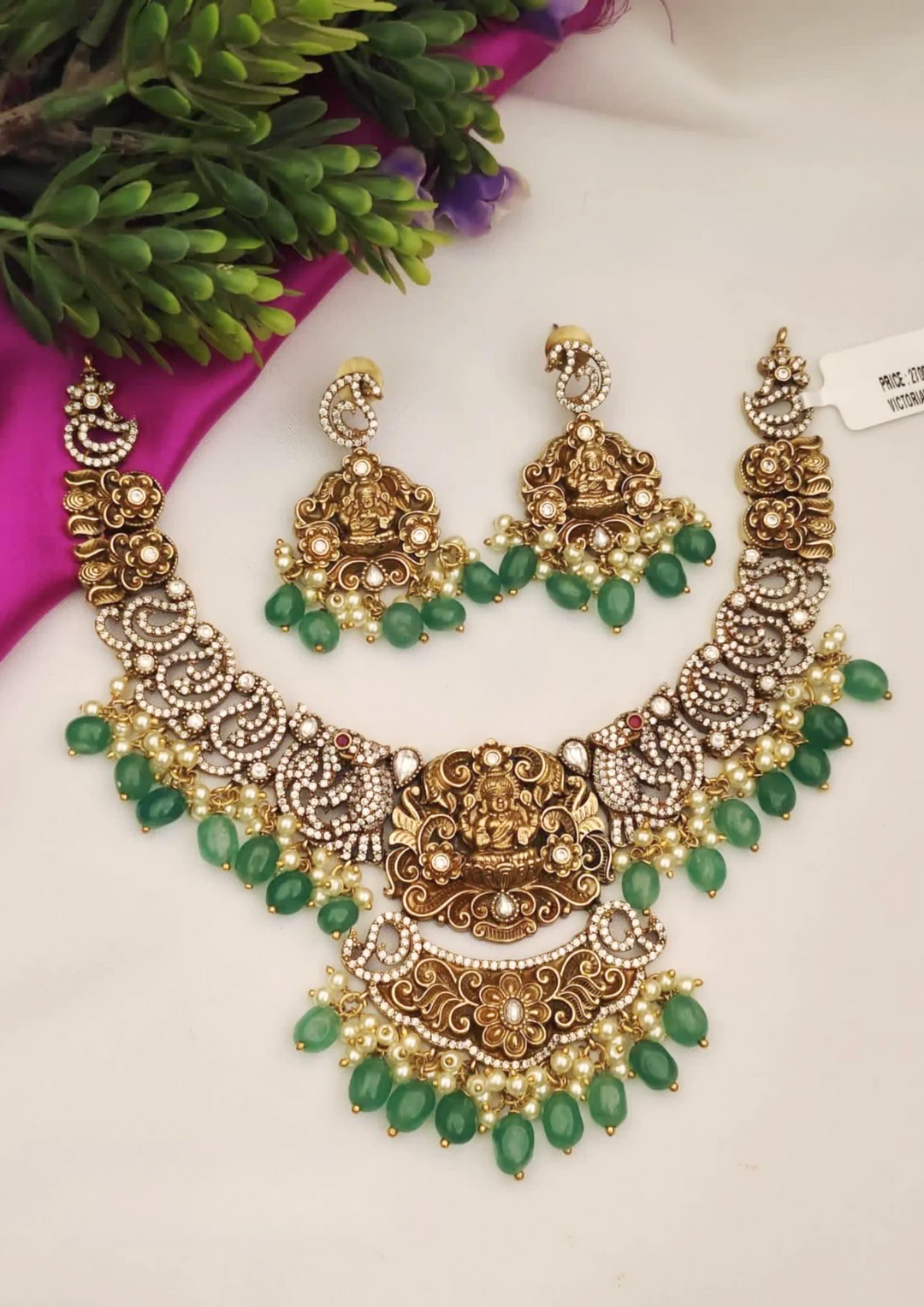 Victorian temple jewellery necklace set with earrings PC’s 270042